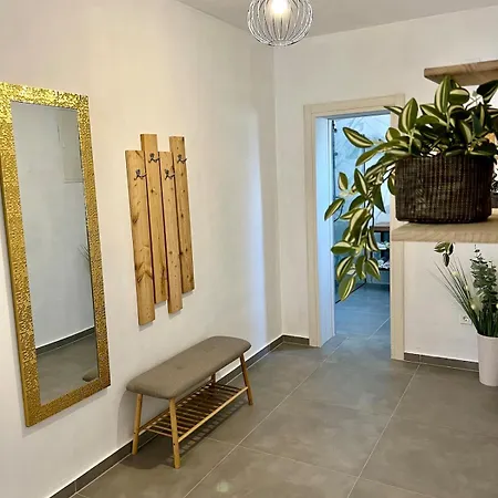 Ferienhaus Domus Somnium Rastevic