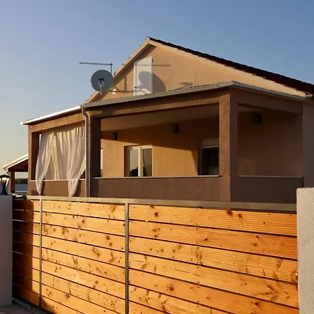 Domus Somnium Ferienhaus Rastevic