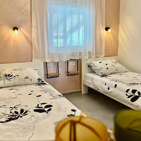 Ferienhaus Domus Somnium Rastevic